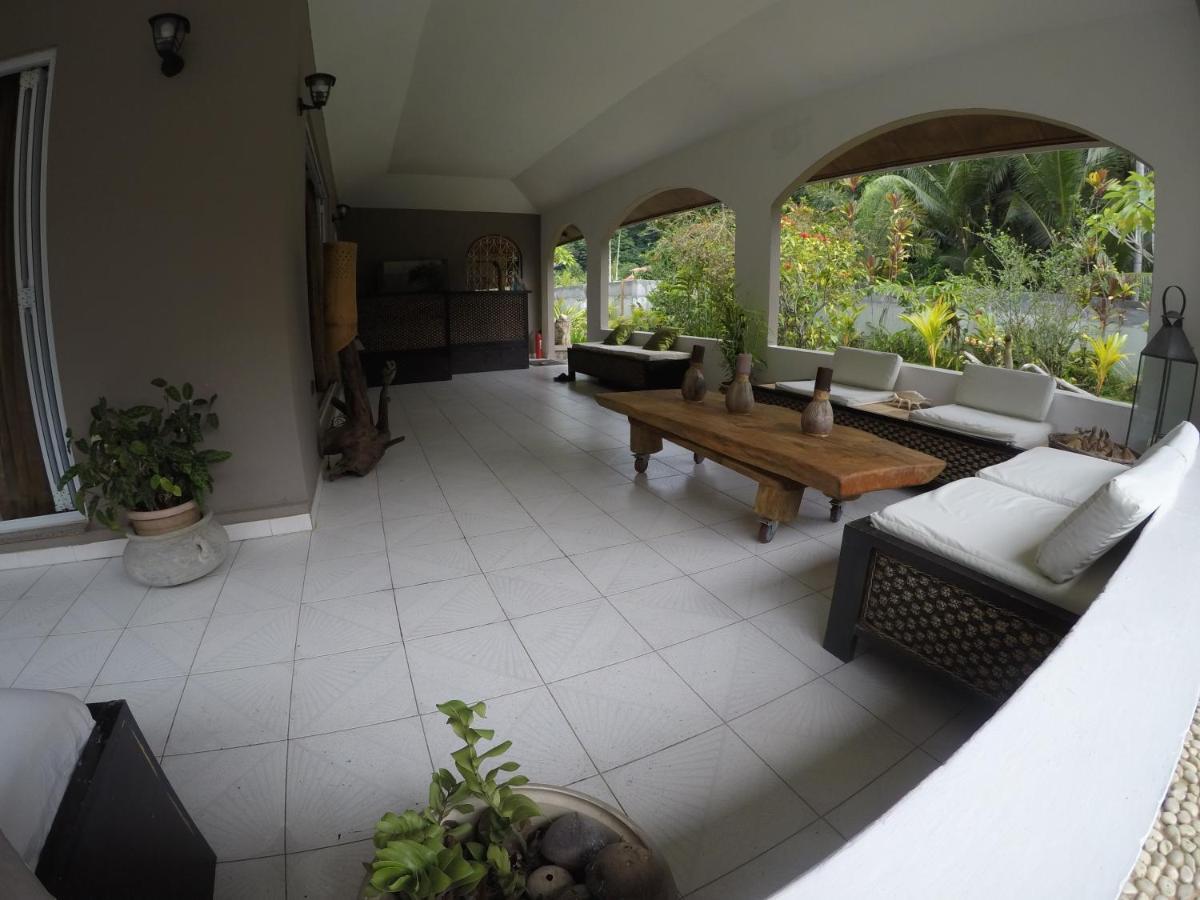 L'Oasi Guest House Baie Lazare  ภายนอก รูปภาพ